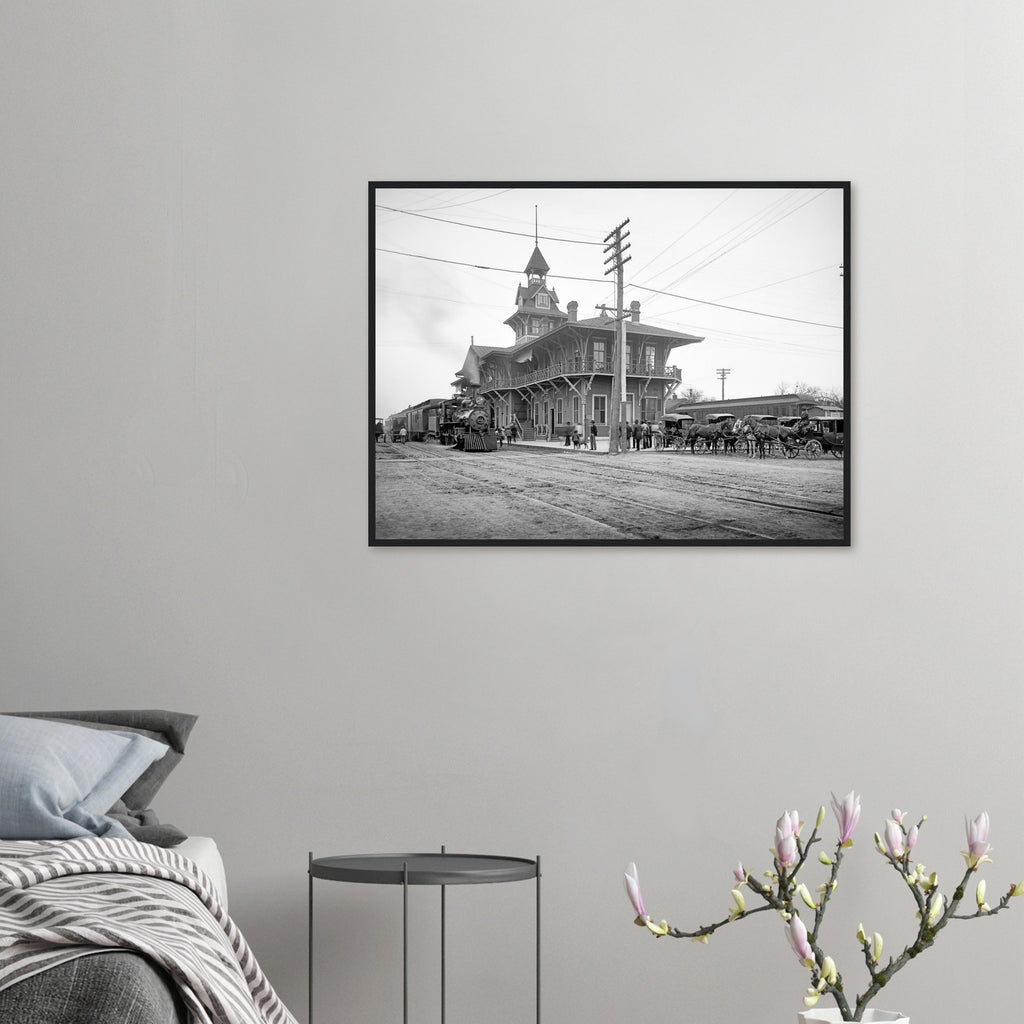 Pensacola, Florida, 1900 – Louisville and Nashville Railway Station - wooden framed posters