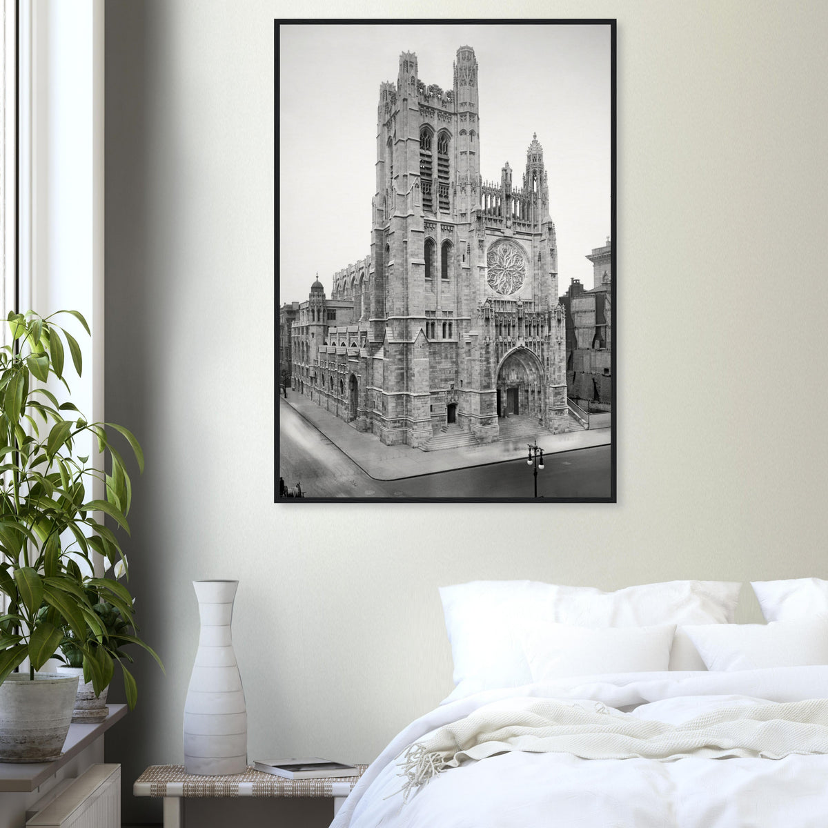 New York City 1913 - Saint Thomas Church on Fifth Avenue - wooden framed posters
