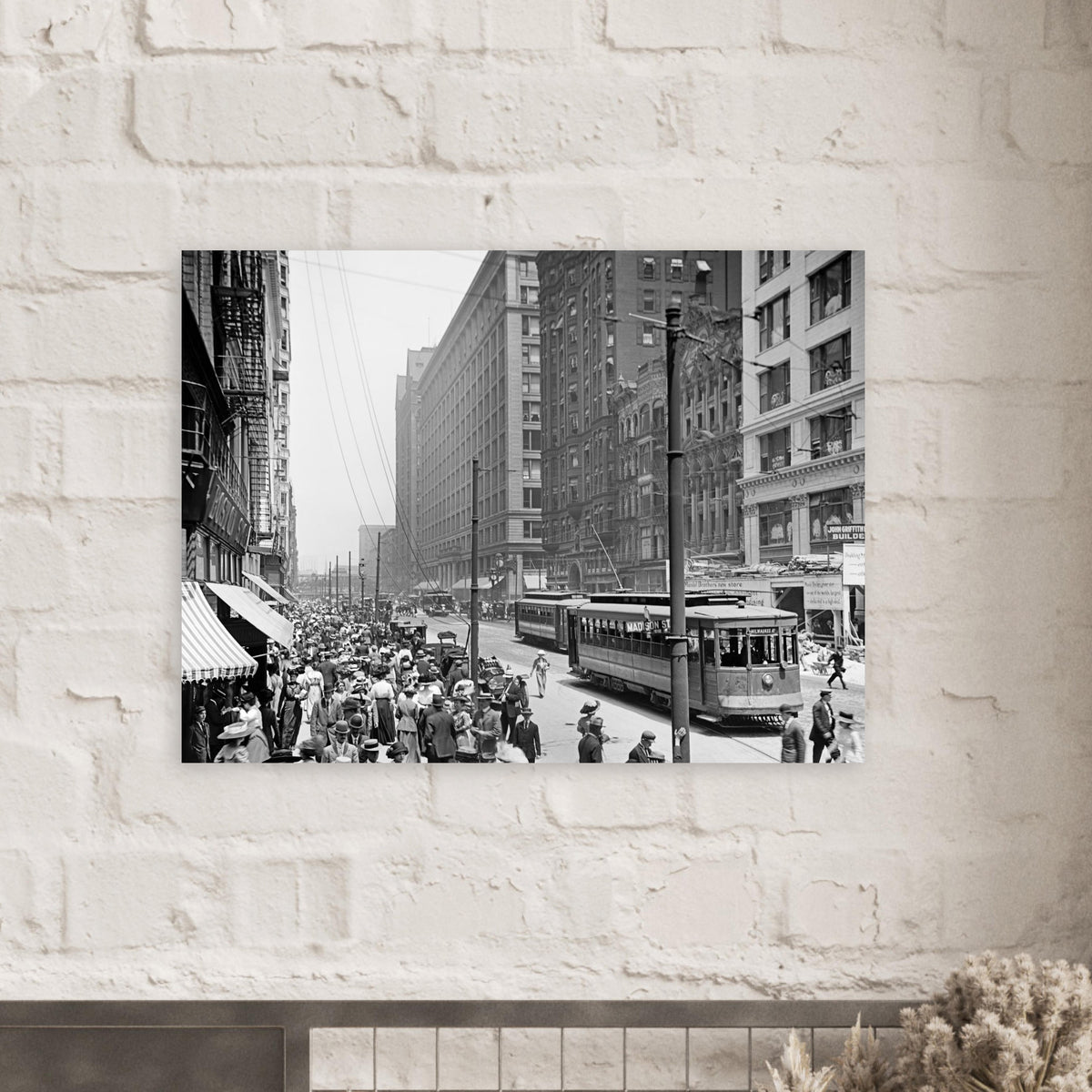 Chicago  - The busy crowd on State Street 1910 - Premium Matte Paper Poster