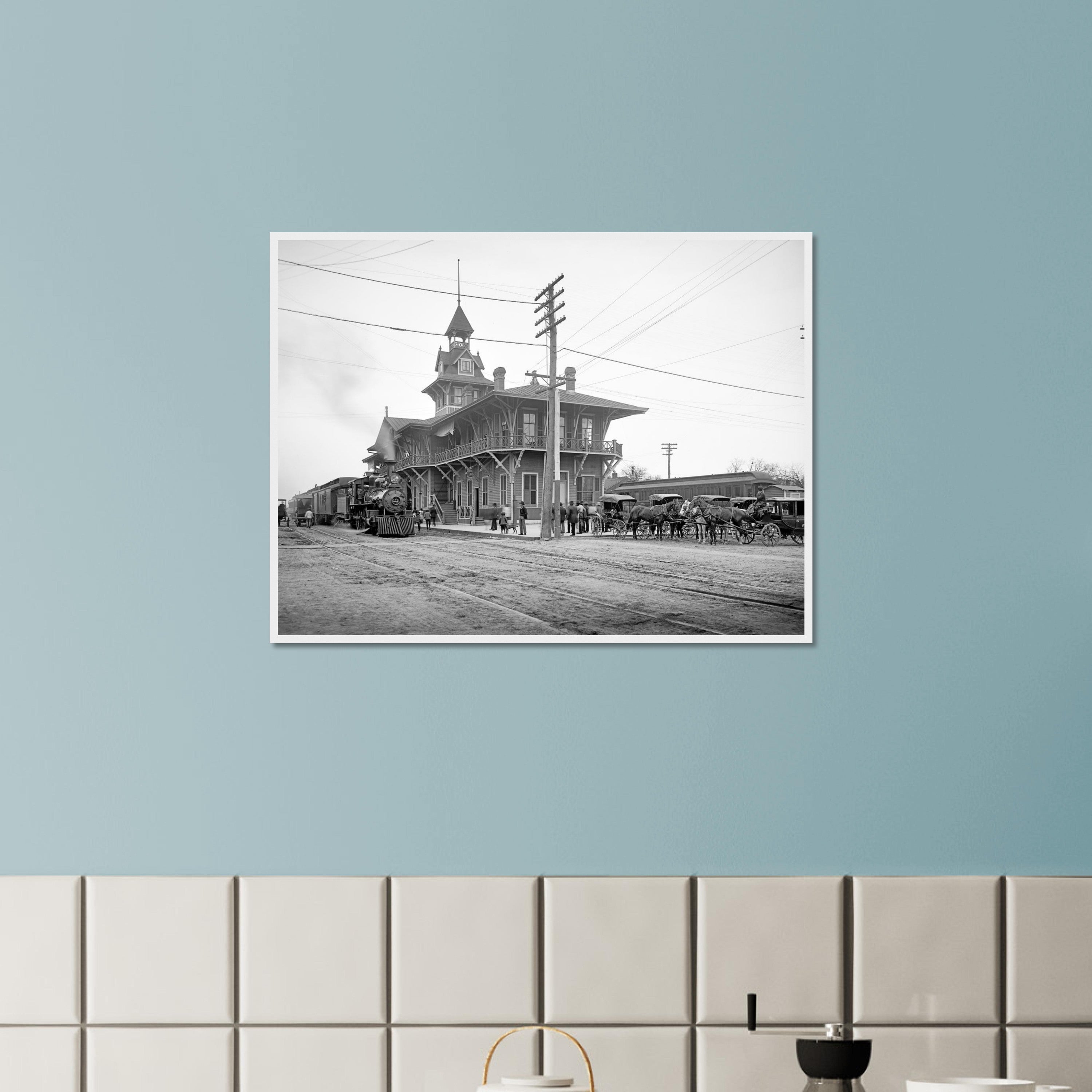 Pensacola, Florida, 1900 – Louisville and Nashville Railway Station - wooden framed posters