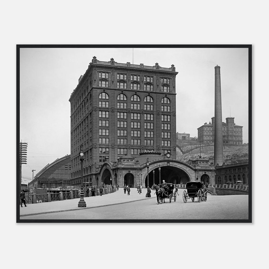 Pittsburgh, Pennsylvania 1900 - Union Station - wooden framed posters