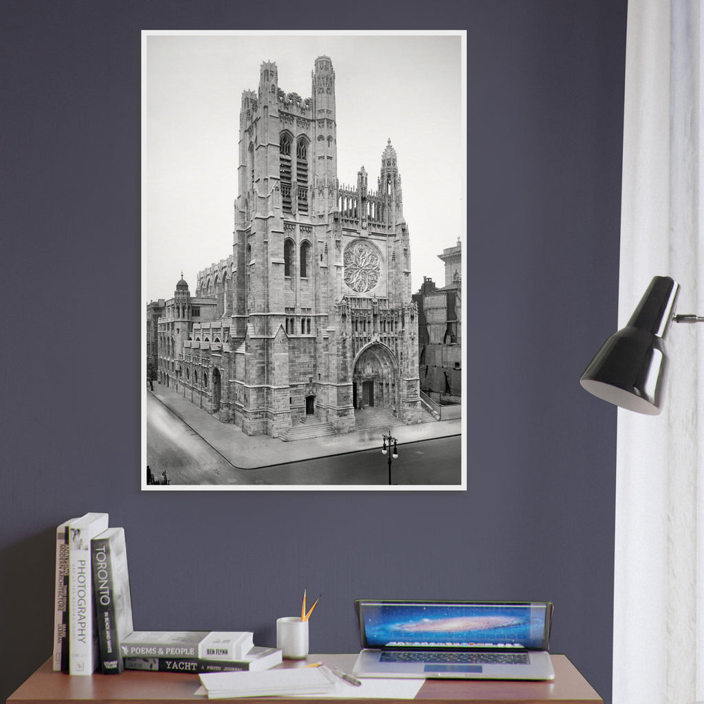 New York City 1913 - Saint Thomas Church on Fifth Avenue - wooden framed posters