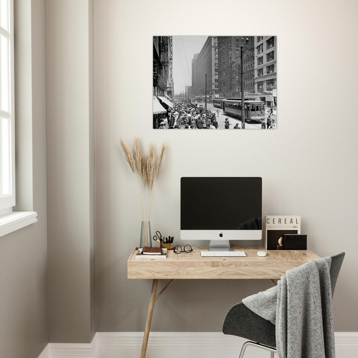 Chicago  - The busy crowd on State Street 1910 - Premium Matte Paper Poster