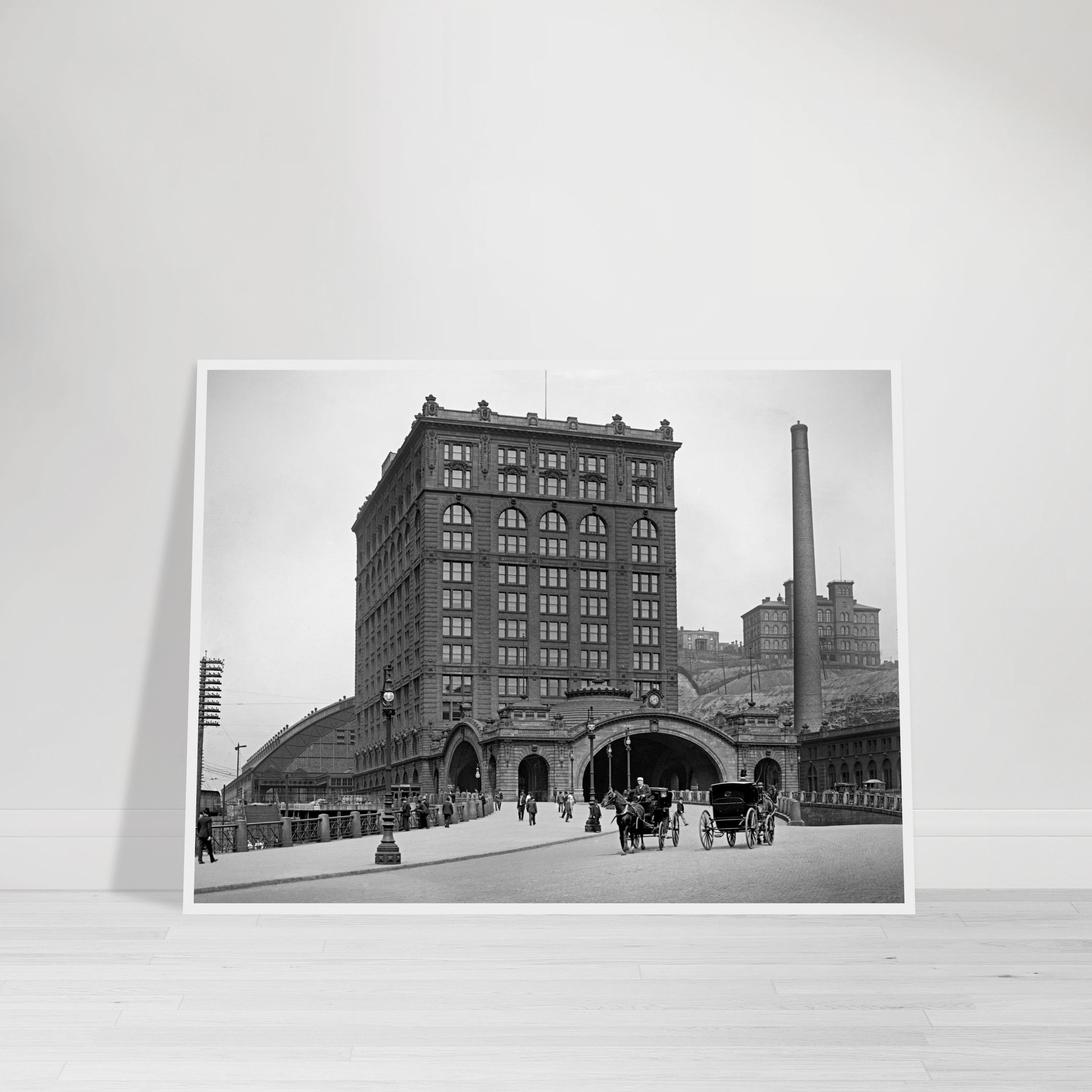 Pittsburgh, Pennsylvania 1900 - Union Station - wooden framed posters