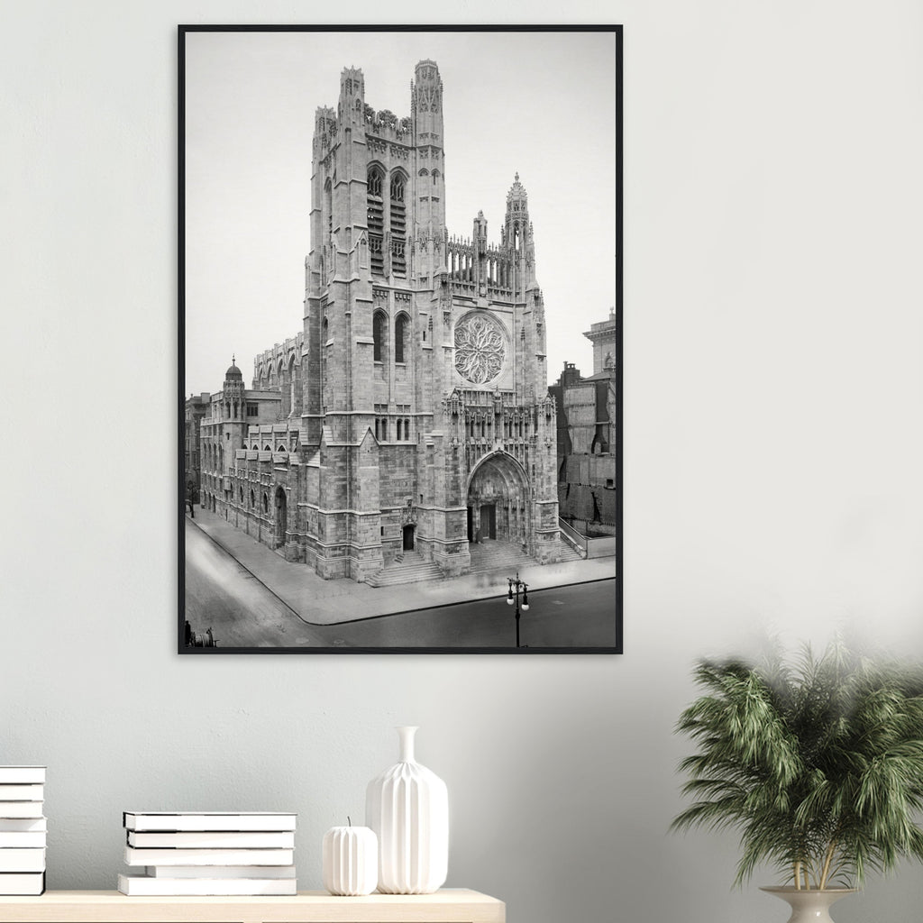 New York City 1913 - Saint Thomas Church on Fifth Avenue - wooden framed posters