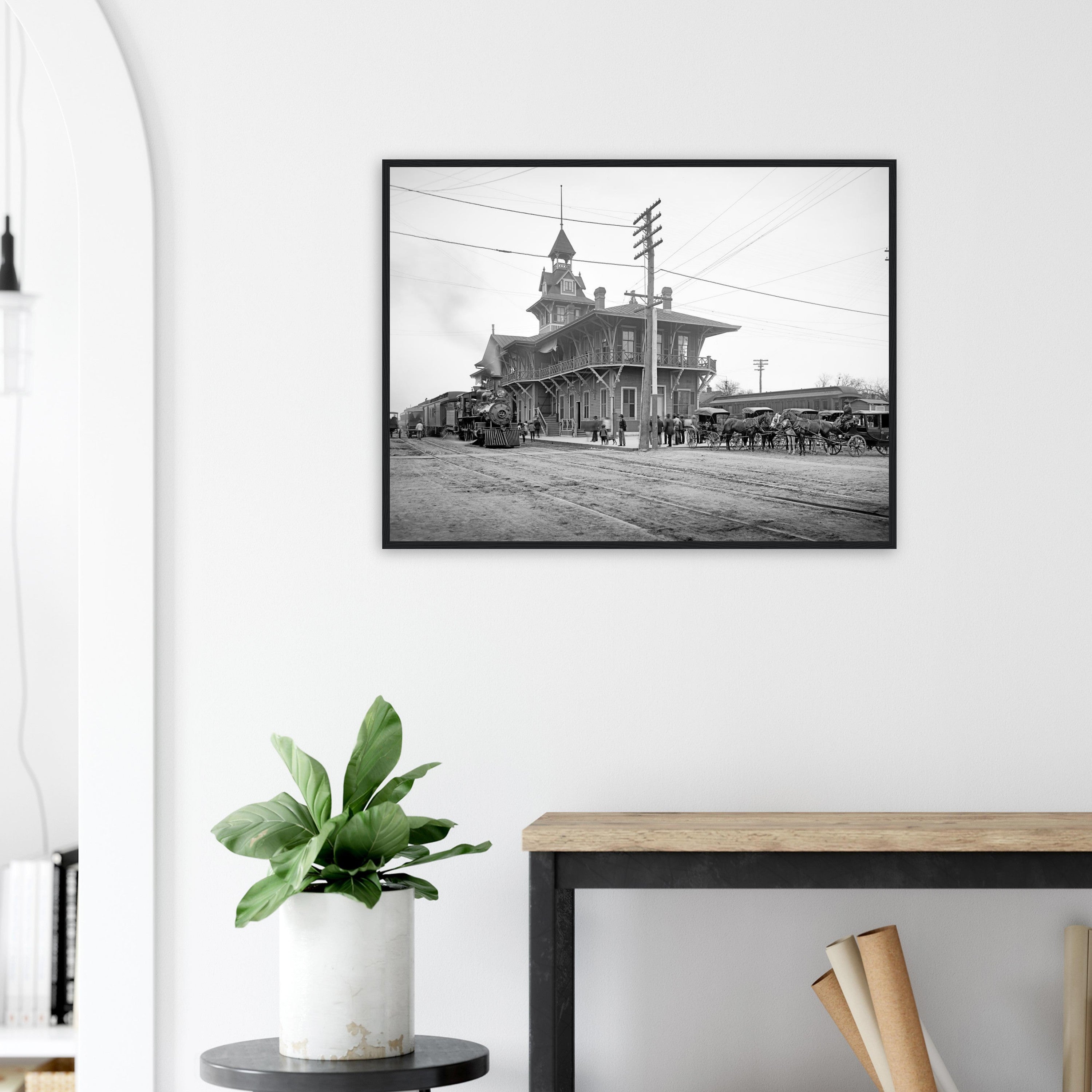 Pensacola, Florida, 1900 – Louisville and Nashville Railway Station - wooden framed posters
