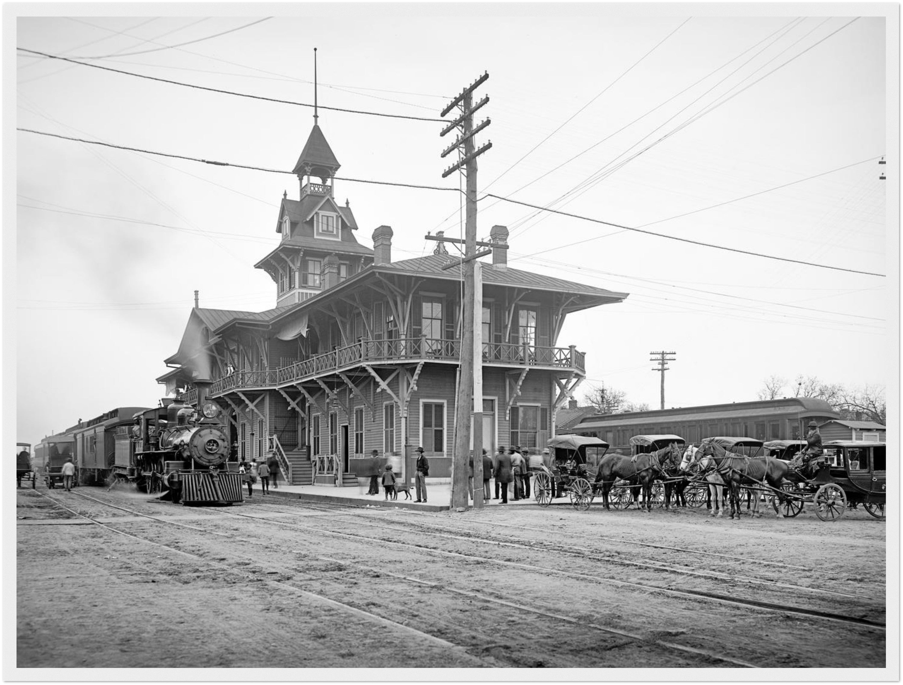 Pensacola, Florida, 1900 – Louisville and Nashville Railway Station - wooden framed posters